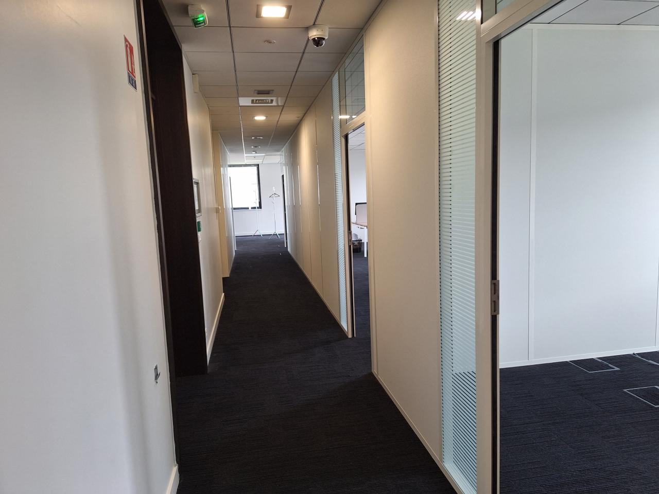 Bureau Le Haillan 1455m² Location bureau Le Haillan Gironde OLBUR2532147 9